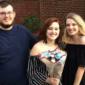 Meet your Posher, Angela